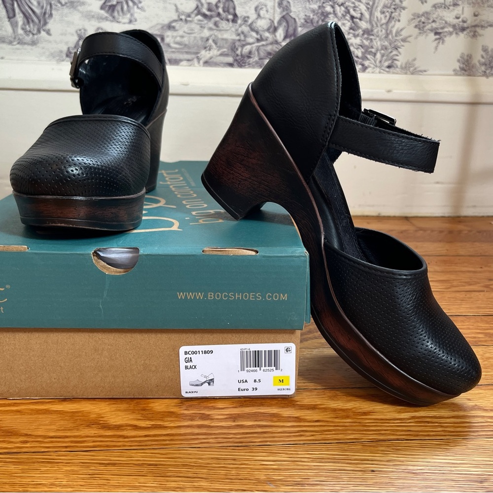 b.o.c Gia Clogs size 8.5 Black